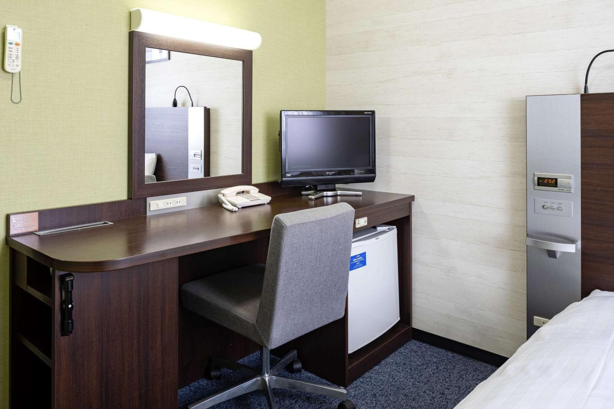 Comfort Hotel Niigata Exterior photo
